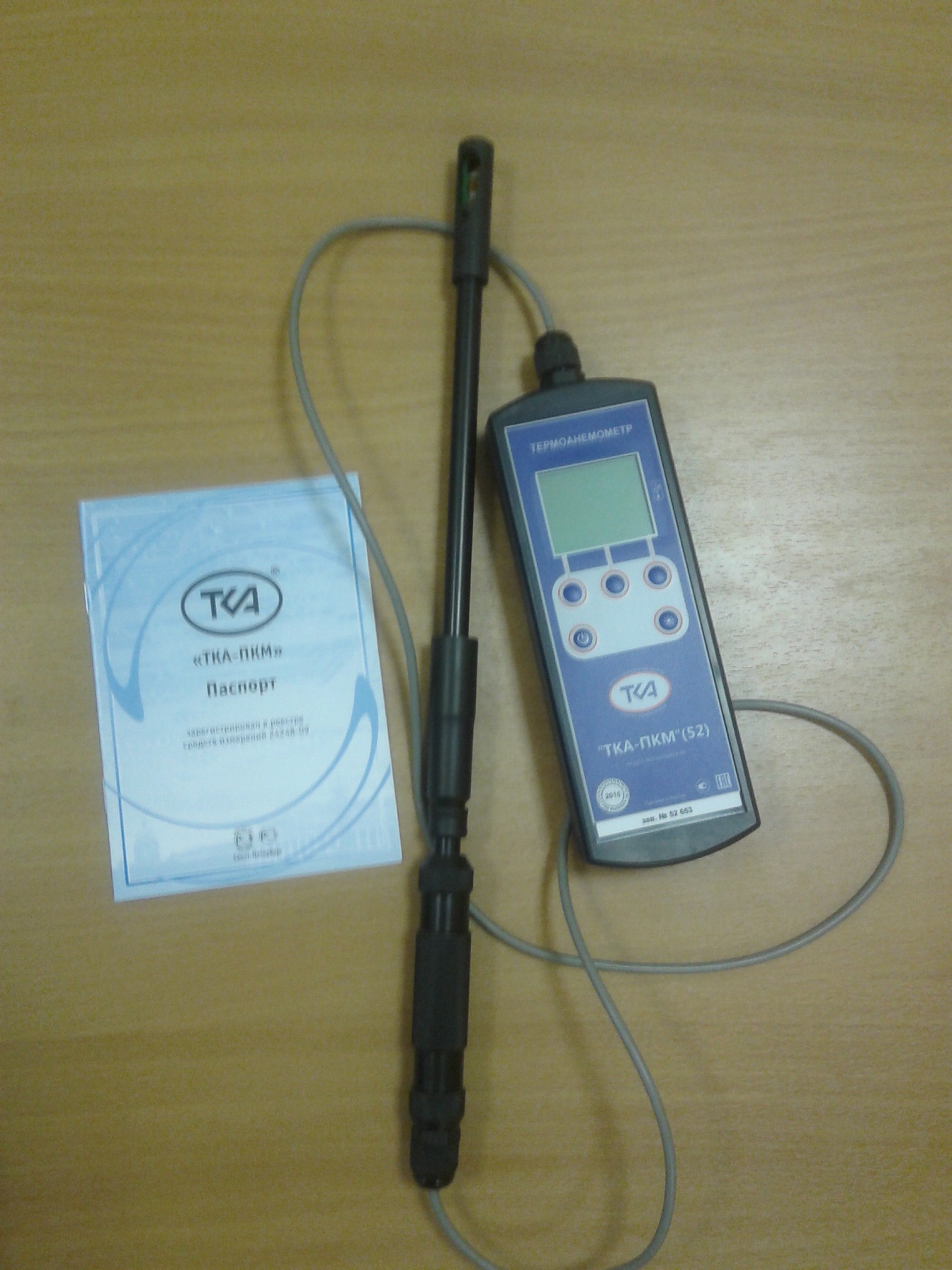 Анемометр ТКА для замера скорости воздуха в воздуховоде
